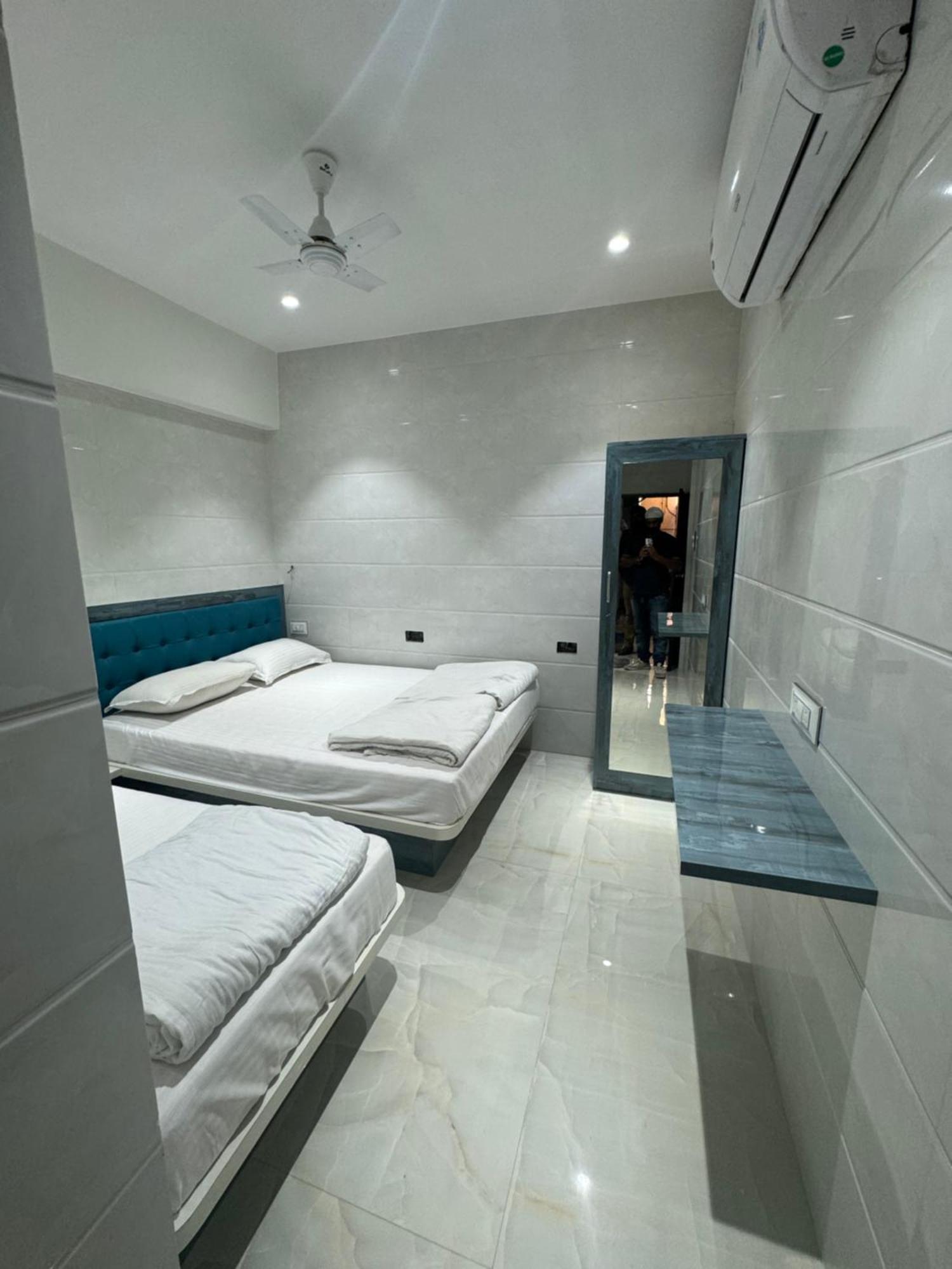 Backpackers Villa Mumbai Dış mekan fotoğraf