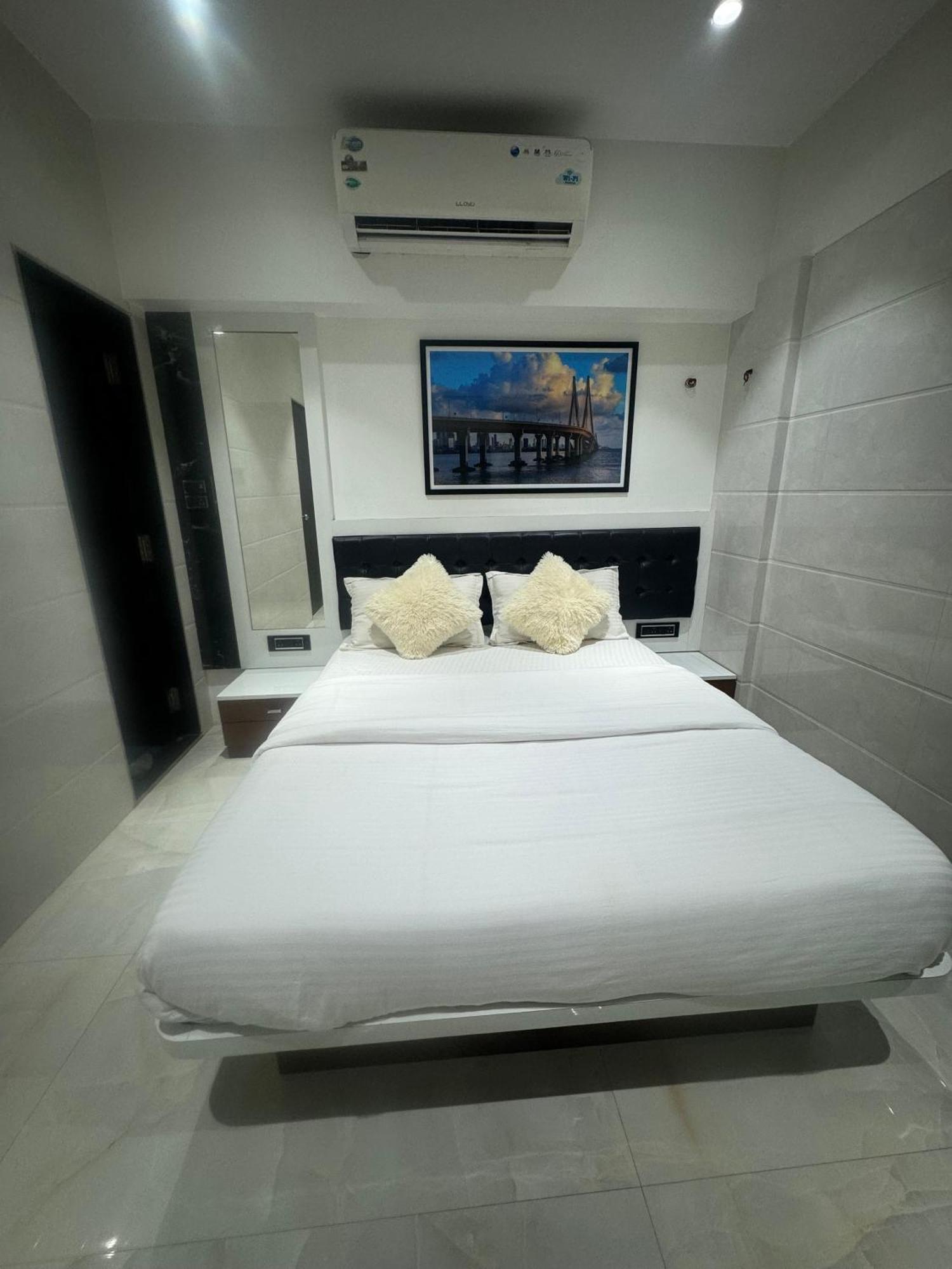 Backpackers Villa Mumbai Dış mekan fotoğraf
