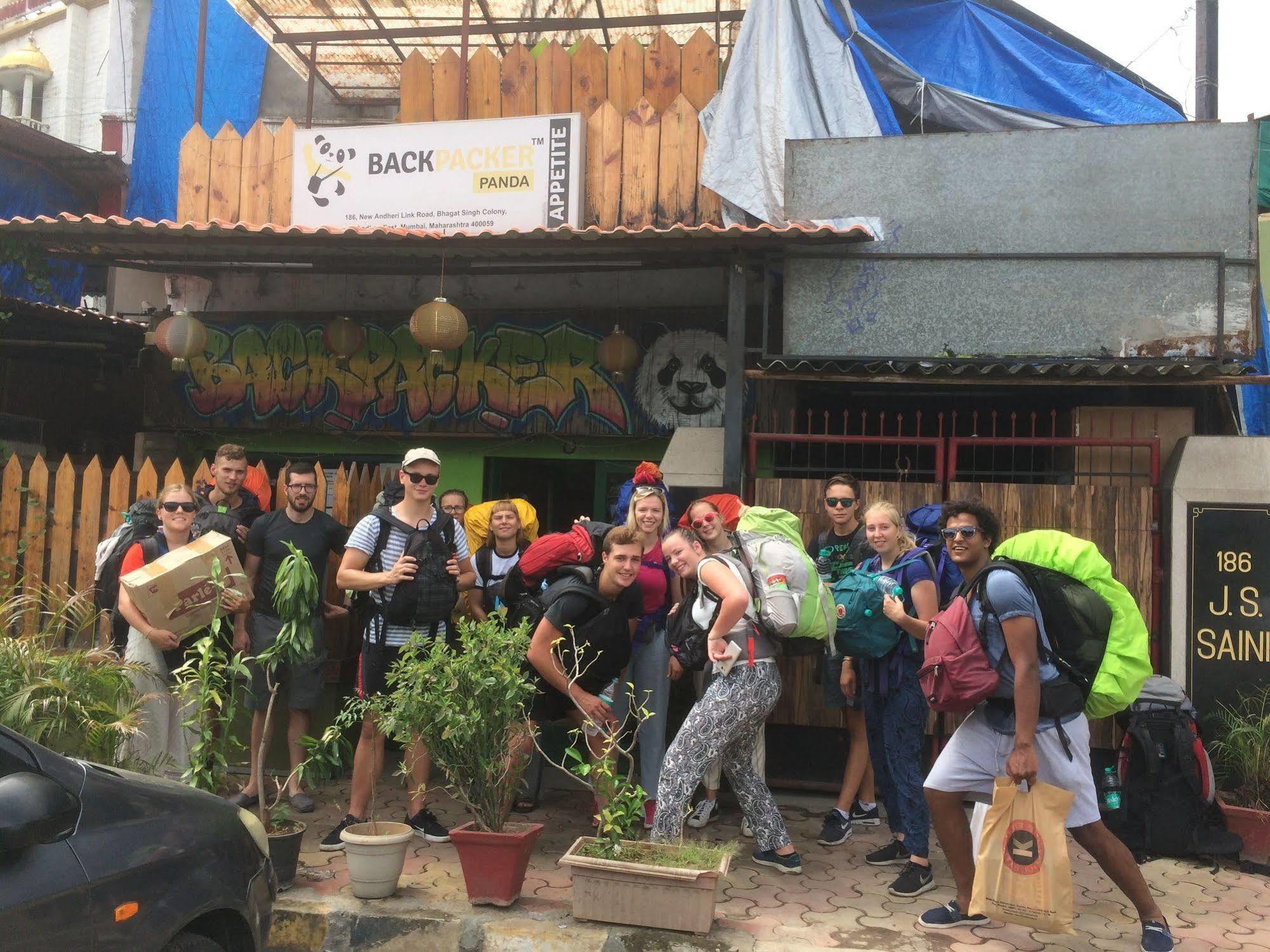 Backpackers Villa Mumbai Dış mekan fotoğraf