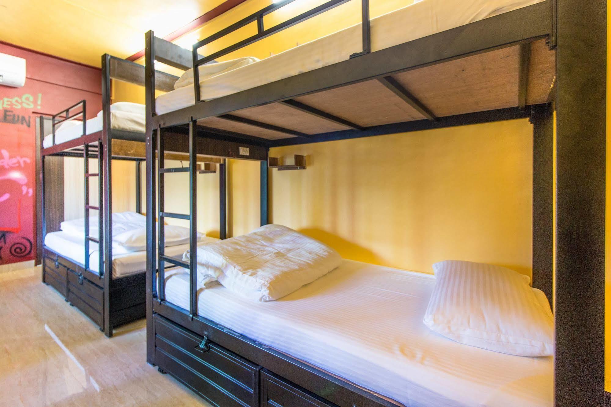 Backpackers Villa Mumbai Dış mekan fotoğraf
